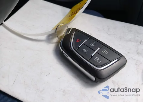 2024 Cadillac Lyriq Sport W/1Sf from USA, damaged, VIN 1GYKPTRL5RZ132032